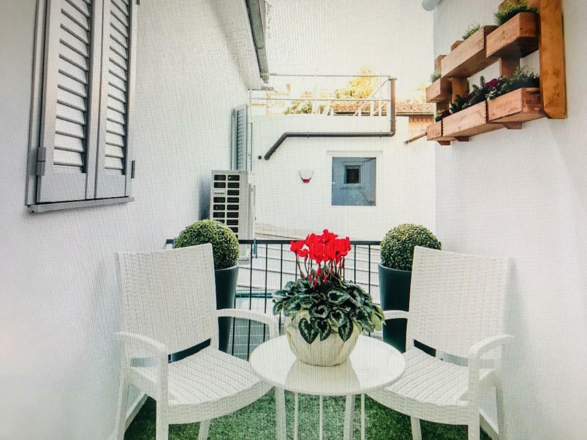 Booking Firenze Eksteriør bilde